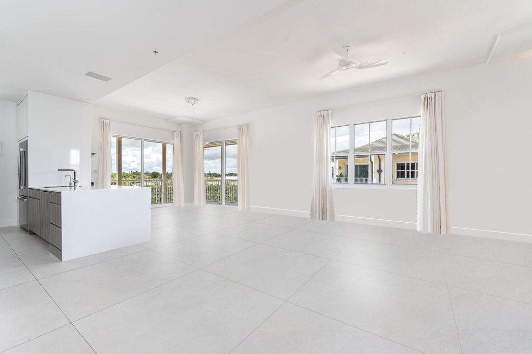 合同活跃: $2,800 (1 贝兹, 1 浴室, 1078 平方英尺)