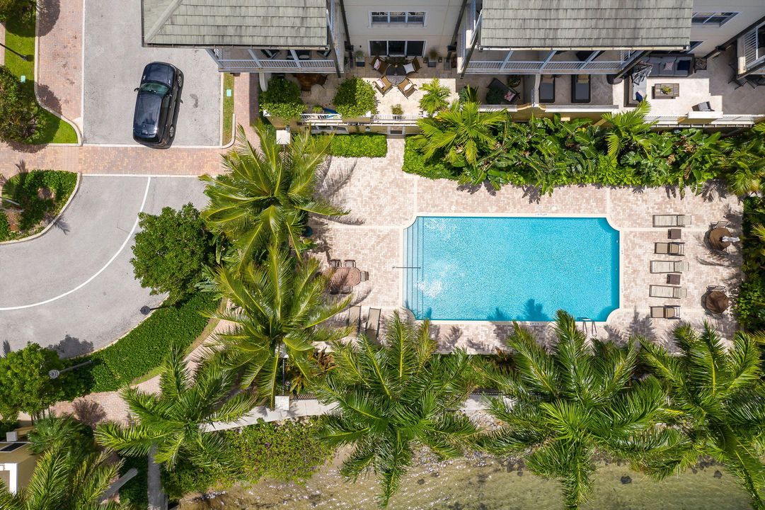 合同活跃: $2,800 (1 贝兹, 1 浴室, 1078 平方英尺)