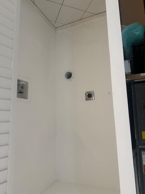 Под контрактом: $112,500 (2 спален, 2 ванн, 1215 Квадратных фут)