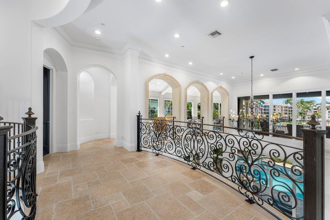 For Sale: $13,800,000 (6 beds, 7 baths, 9296 Square Feet)