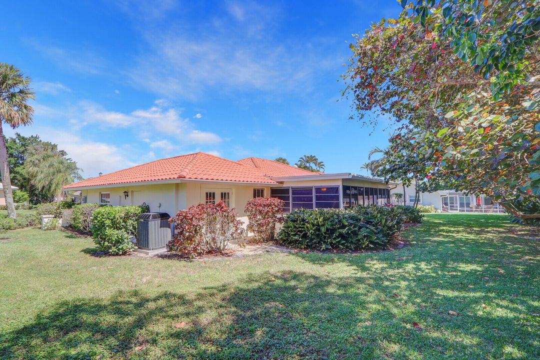 出租: $3,750 (3 贝兹, 2 浴室, 1476 平方英尺)