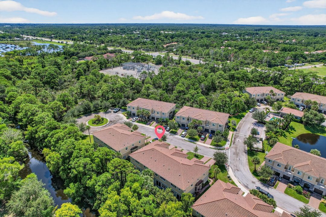 待售: $450,000 (4 贝兹, 3 浴室, 1904 平方英尺)