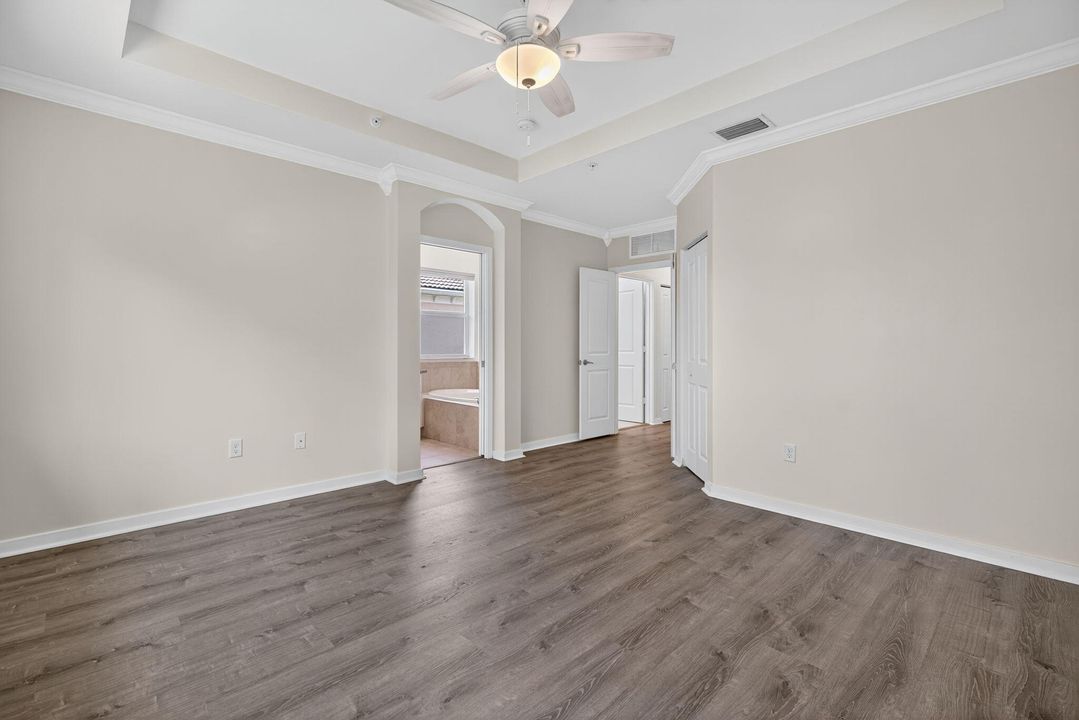 待售: $450,000 (4 贝兹, 3 浴室, 1904 平方英尺)