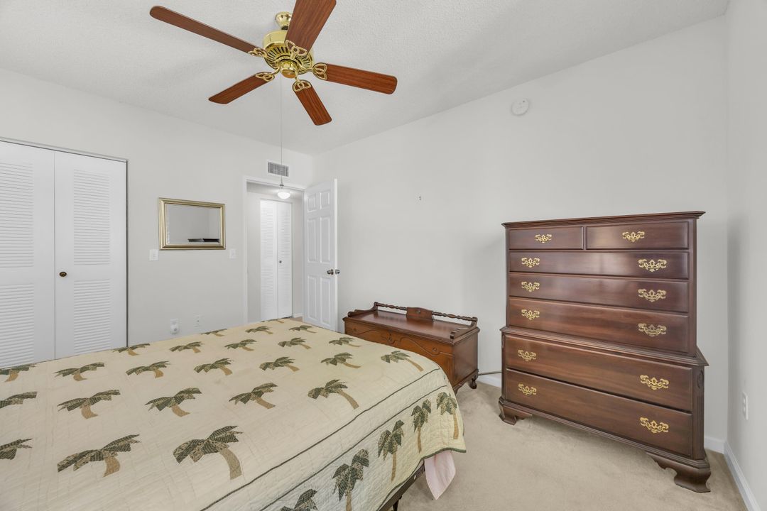 合同活跃: $405,000 (3 贝兹, 2 浴室, 1152 平方英尺)