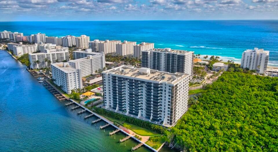 Под контрактом: $7,100 (2 спален, 2 ванн, 1452 Квадратных фут)