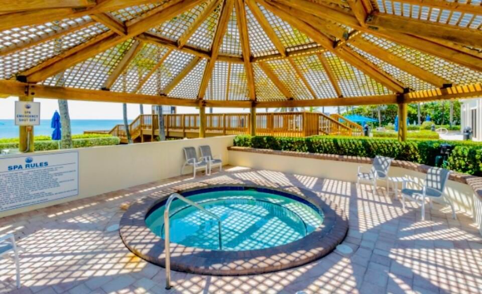 Под контрактом: $7,100 (2 спален, 2 ванн, 1452 Квадратных фут)