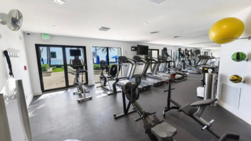 Под контрактом: $7,100 (2 спален, 2 ванн, 1452 Квадратных фут)