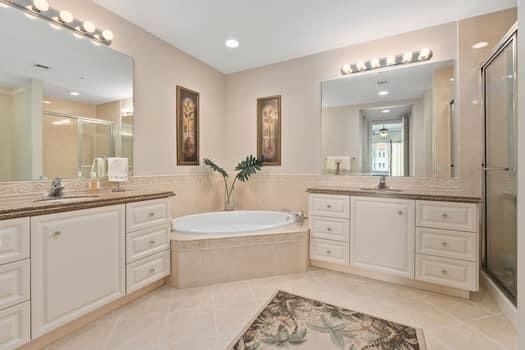 待售: $390,000 (2 贝兹, 2 浴室, 1989 平方英尺)