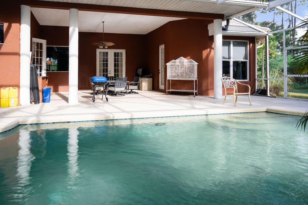 For Sale: $775,000 (4 beds, 3 baths, 3113 Square Feet)