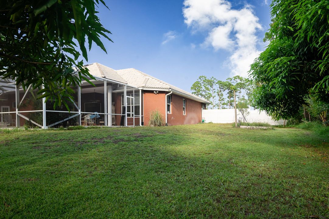 For Sale: $775,000 (4 beds, 3 baths, 3113 Square Feet)