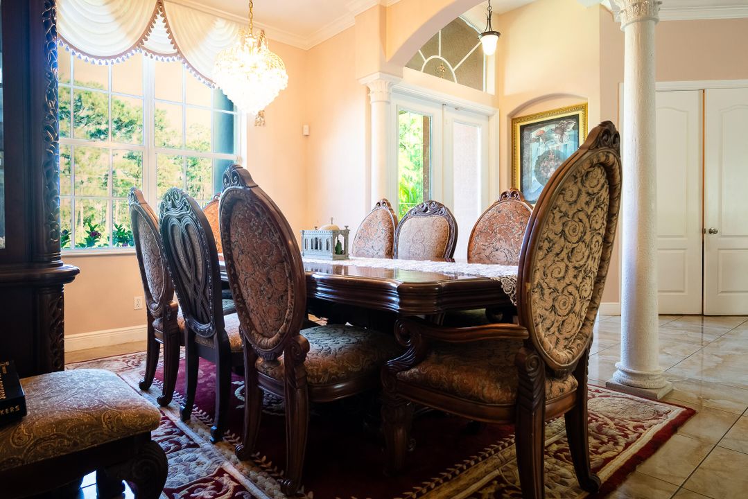 For Sale: $775,000 (4 beds, 3 baths, 3113 Square Feet)