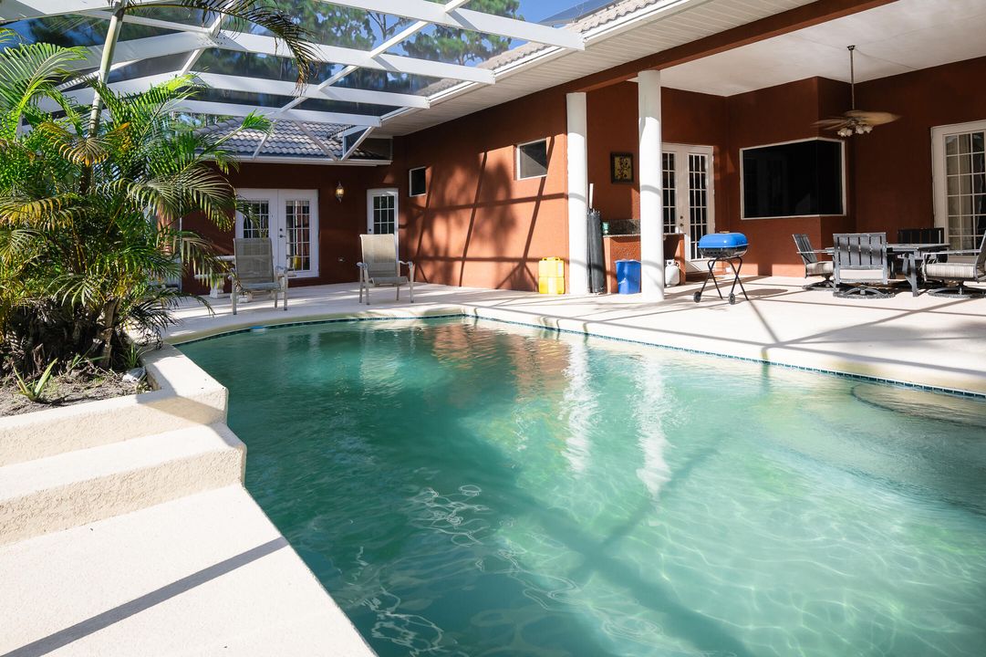 For Sale: $775,000 (4 beds, 3 baths, 3113 Square Feet)