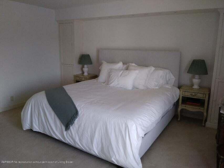 Active With Contract: $11,000 (2 beds, 2 baths, 1201 Square Feet)