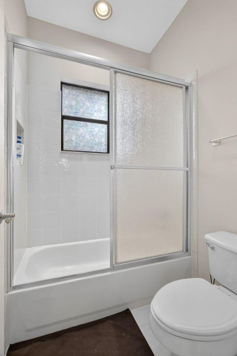 待售: $1,375,000 (5 贝兹, 4 浴室, 4410 平方英尺)