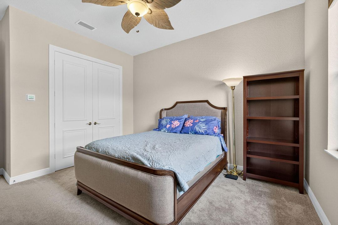 待售: $1,375,000 (5 贝兹, 4 浴室, 4410 平方英尺)