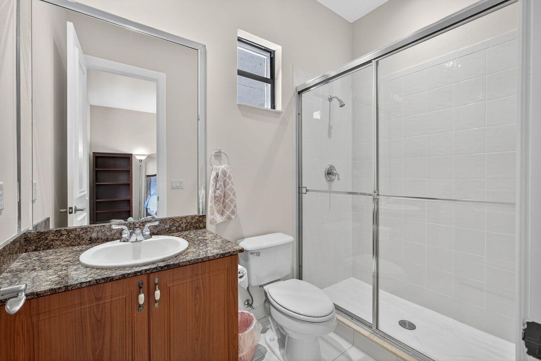 待售: $1,375,000 (5 贝兹, 4 浴室, 4410 平方英尺)