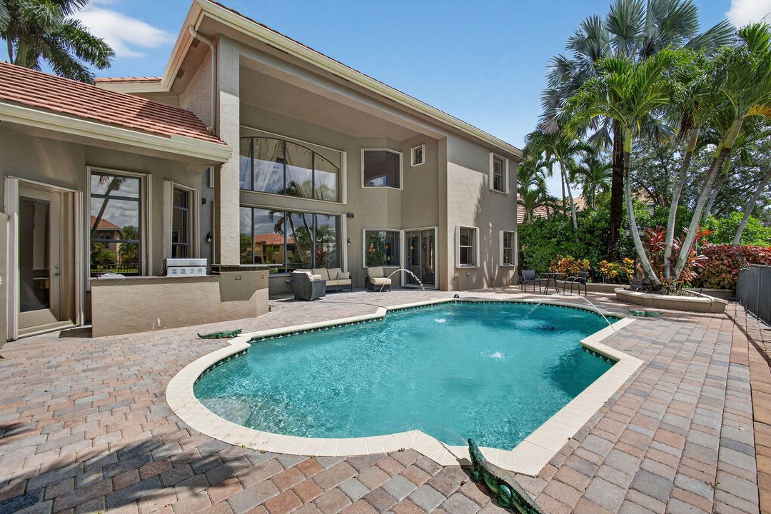 待售: $1,375,000 (5 贝兹, 4 浴室, 4410 平方英尺)