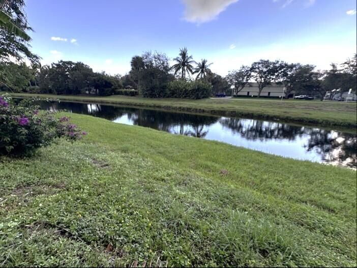 For Rent: $4,800 (3 beds, 3 baths, 1911 Square Feet)