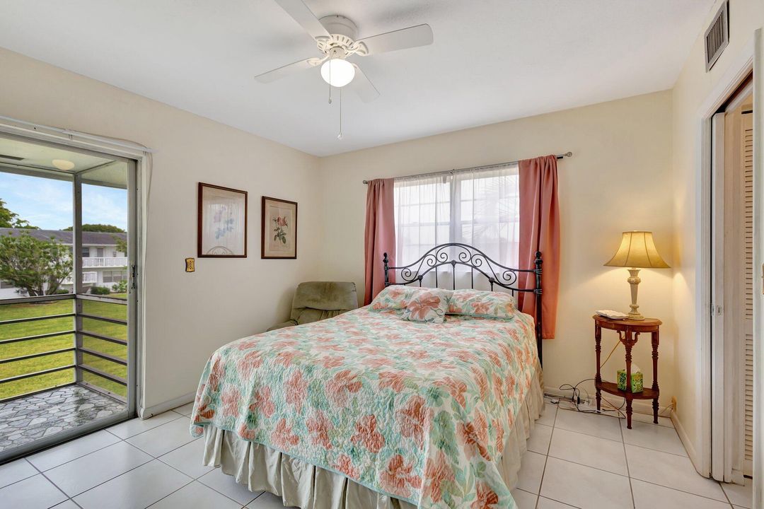 合同活跃: $61,500 (1 贝兹, 1 浴室, 646 平方英尺)