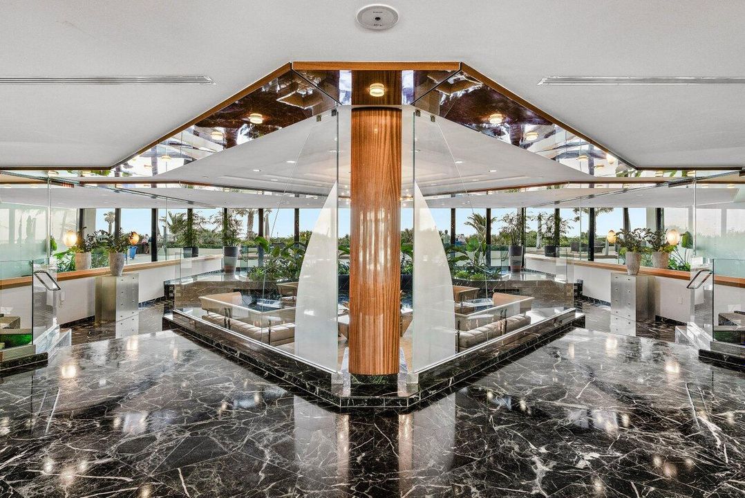 В аренду: $9,750 (2 спален, 2 ванн, 2156 Квадратных фут)