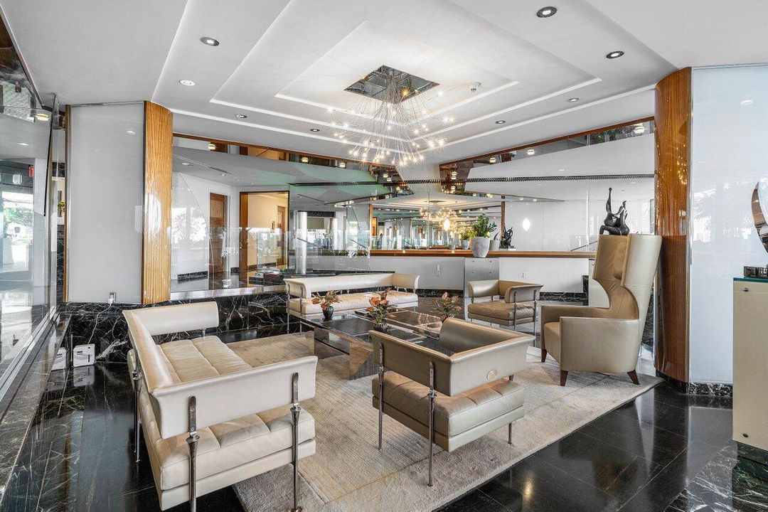 В аренду: $9,750 (2 спален, 2 ванн, 2156 Квадратных фут)