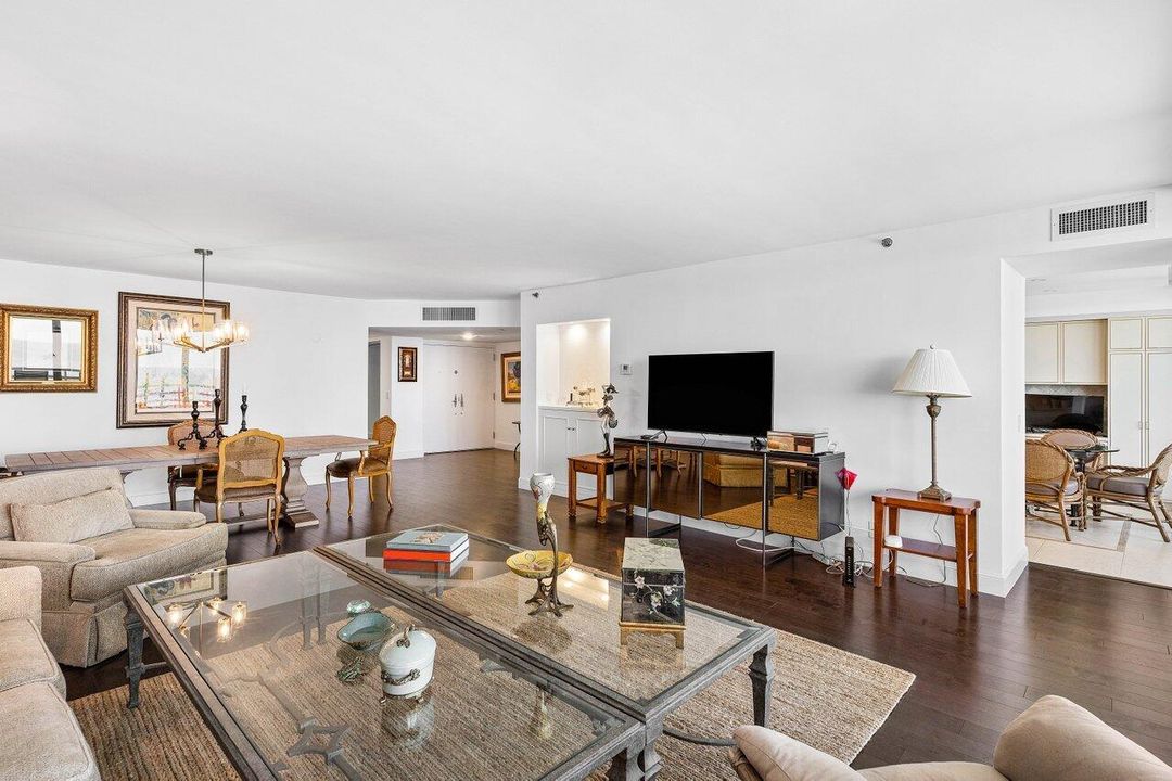 В аренду: $9,750 (2 спален, 2 ванн, 2156 Квадратных фут)