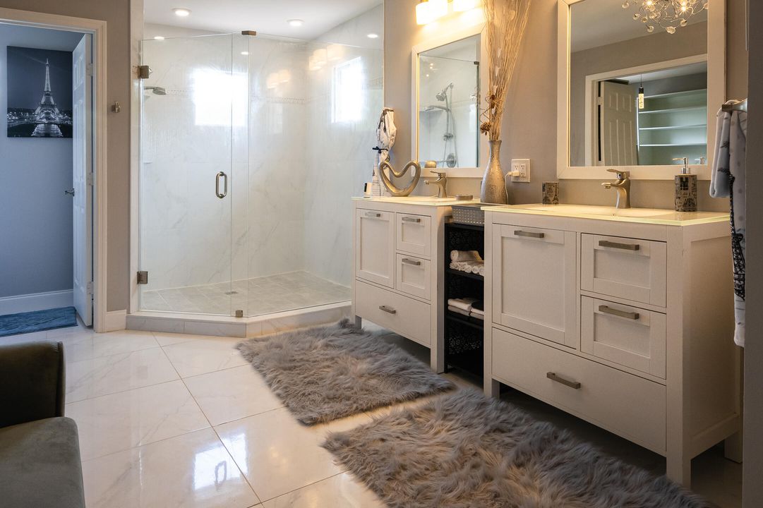 For Sale: $899,900 (5 beds, 3 baths, 3327 Square Feet)