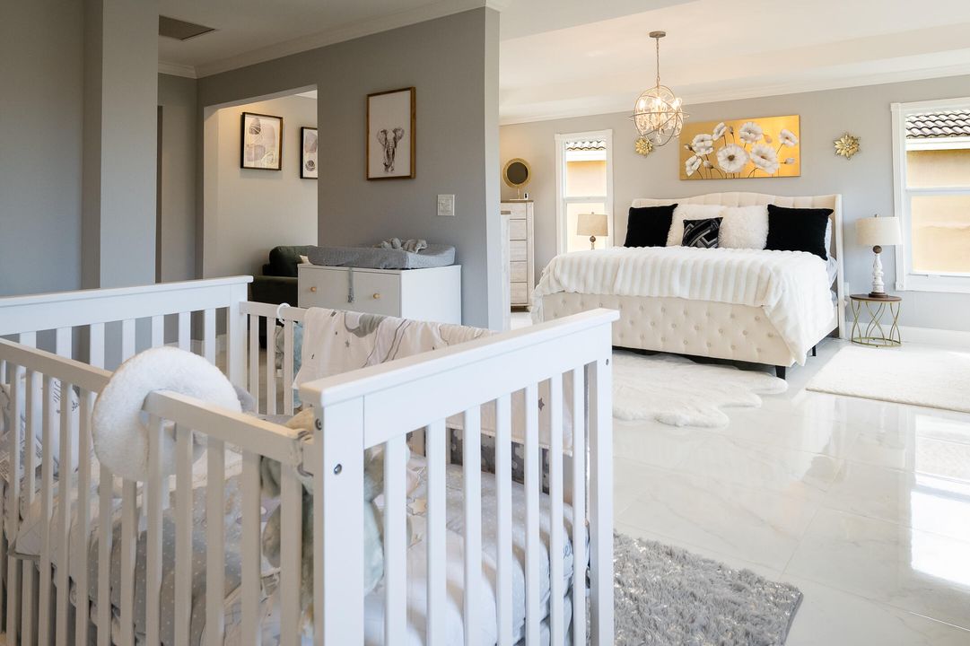 For Sale: $899,900 (5 beds, 3 baths, 3327 Square Feet)