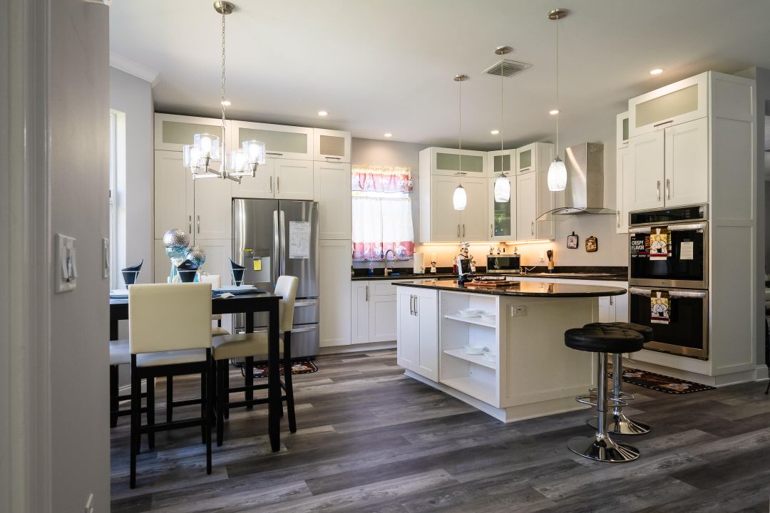 For Sale: $899,900 (5 beds, 3 baths, 3327 Square Feet)