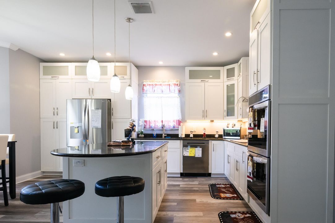 For Sale: $899,900 (5 beds, 3 baths, 3327 Square Feet)