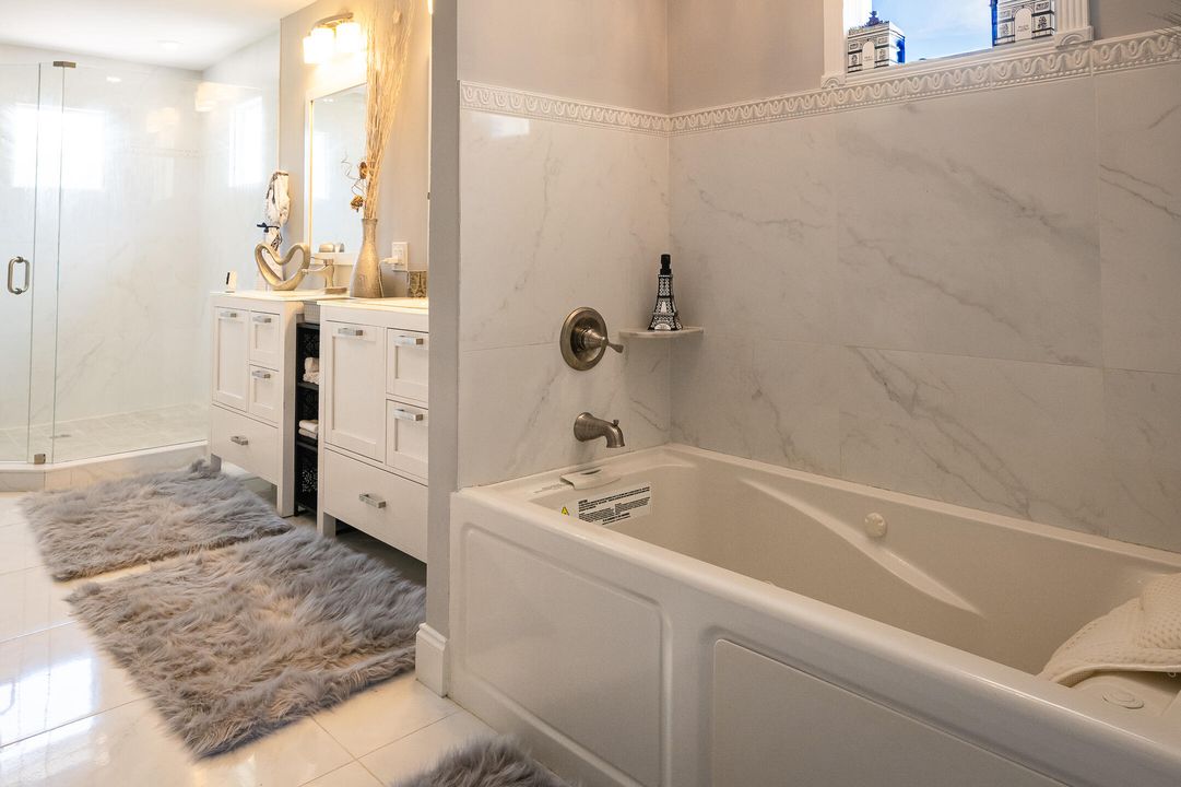 For Sale: $899,900 (5 beds, 3 baths, 3327 Square Feet)