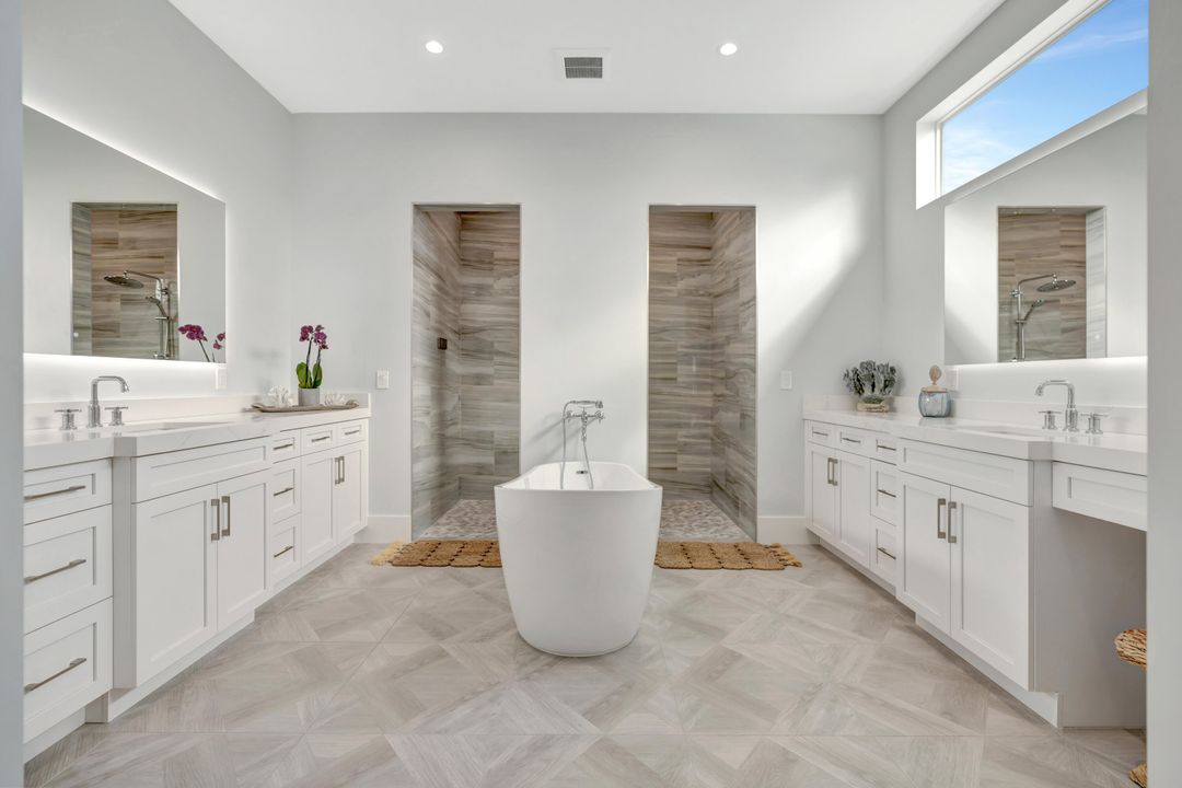 Active With Contract: $3,995,000 (4 beds, 3 baths, 3410 Square Feet)