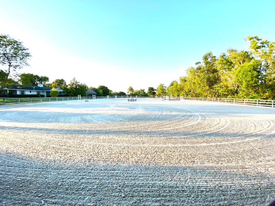 En Renta: $11,500 (1 camas, 0 baños, 2460 Pies cuadrados)