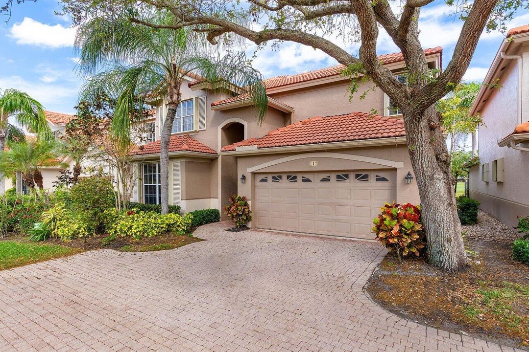 Active With Contract: $15,000 (4 beds, 3 baths, 2652 Square Feet)