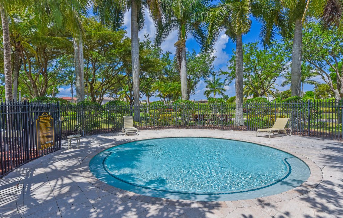 待售: $1,375,000 (5 贝兹, 4 浴室, 4410 平方英尺)