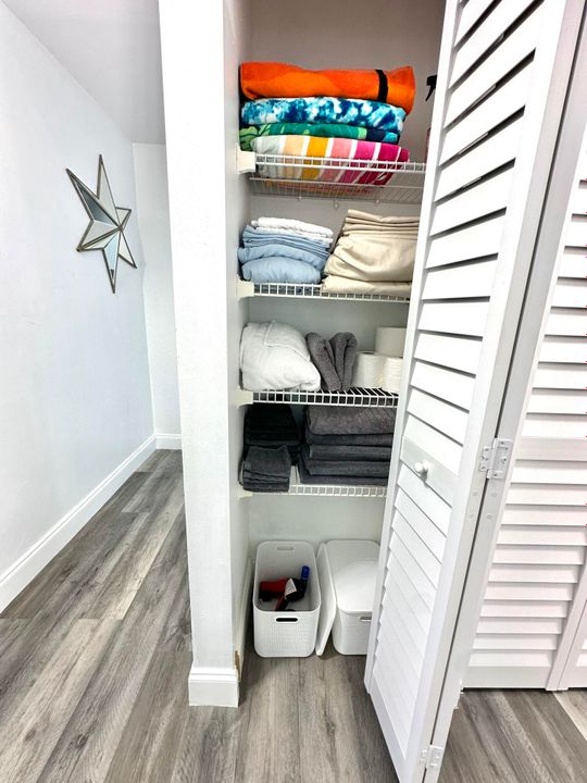 For Rent: $2,500 (2 beds, 1 baths, 1234 Square Feet)