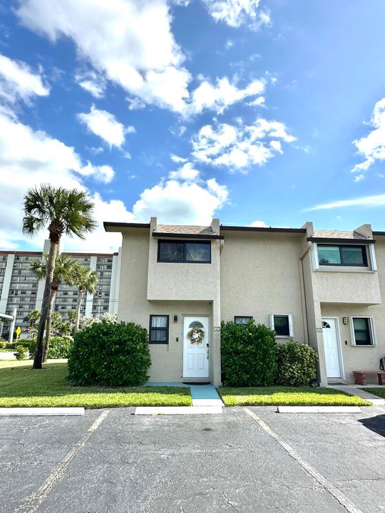 For Rent: $2,500 (2 beds, 1 baths, 1234 Square Feet)