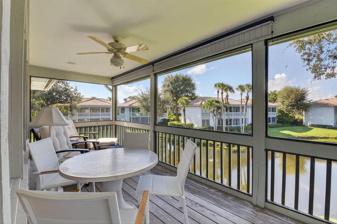 合同活跃: $250,000 (2 贝兹, 2 浴室, 1400 平方英尺)