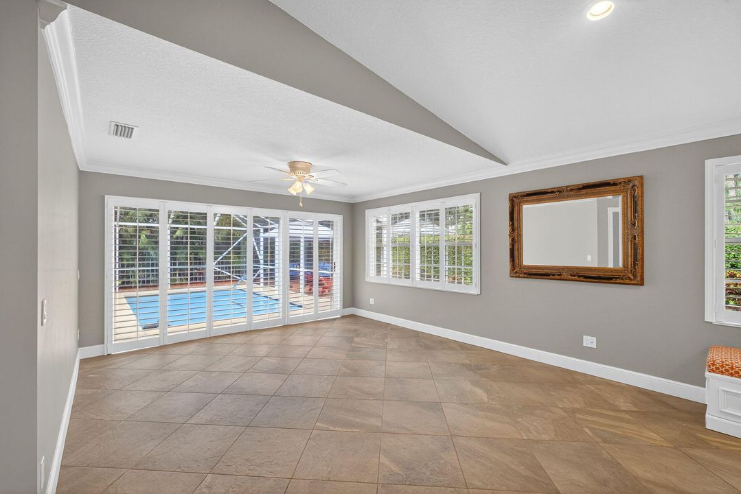 Active With Contract: $669,900 (2 beds, 2 baths, 1525 Square Feet)