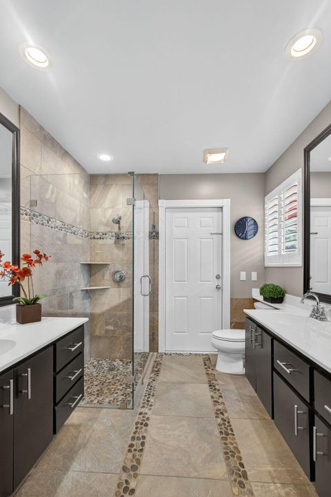 Active With Contract: $669,900 (2 beds, 2 baths, 1525 Square Feet)