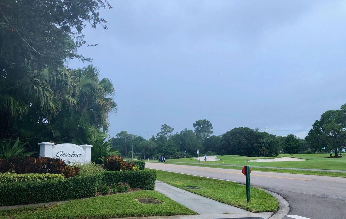 Active With Contract: $669,900 (2 beds, 2 baths, 1525 Square Feet)