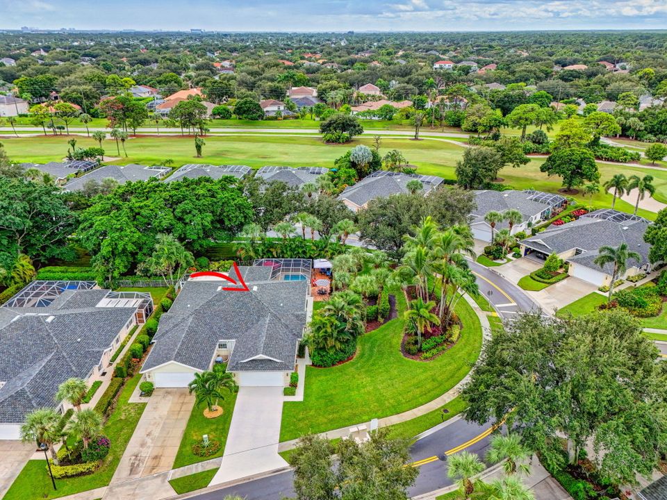 Active With Contract: $669,900 (2 beds, 2 baths, 1525 Square Feet)