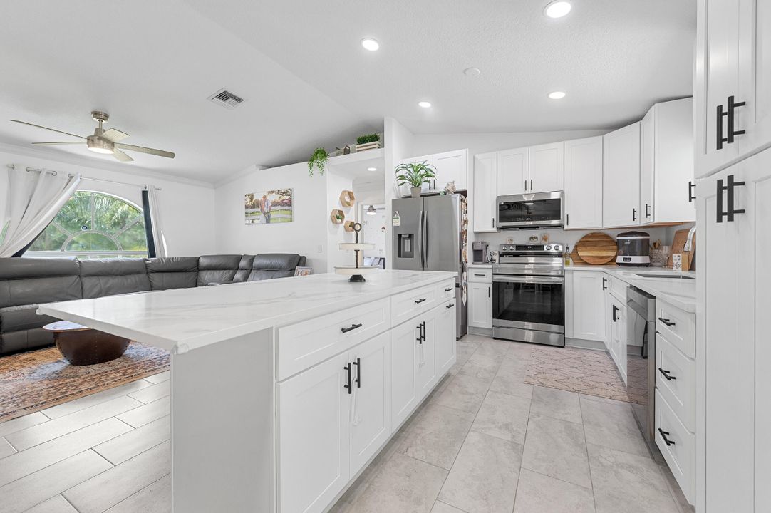 For Sale: $629,999 (3 beds, 2 baths, 1515 Square Feet)