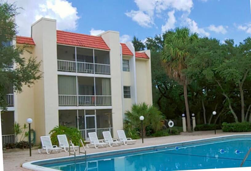 Recently Rented: $1,300 (1 beds, 1 baths, 432 Square Feet)