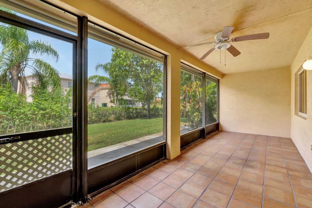 For Sale: $355,000 (3 beds, 2 baths, 1812 Square Feet)