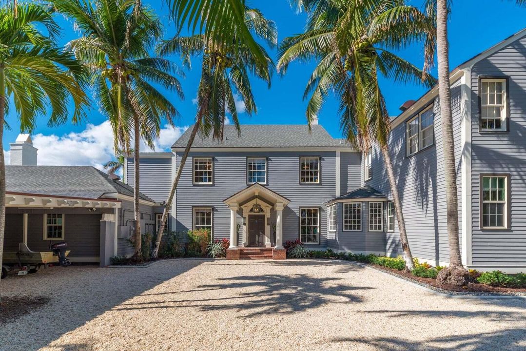 出租: $150,000 (7 贝兹, 7 浴室, 7380 平方英尺)