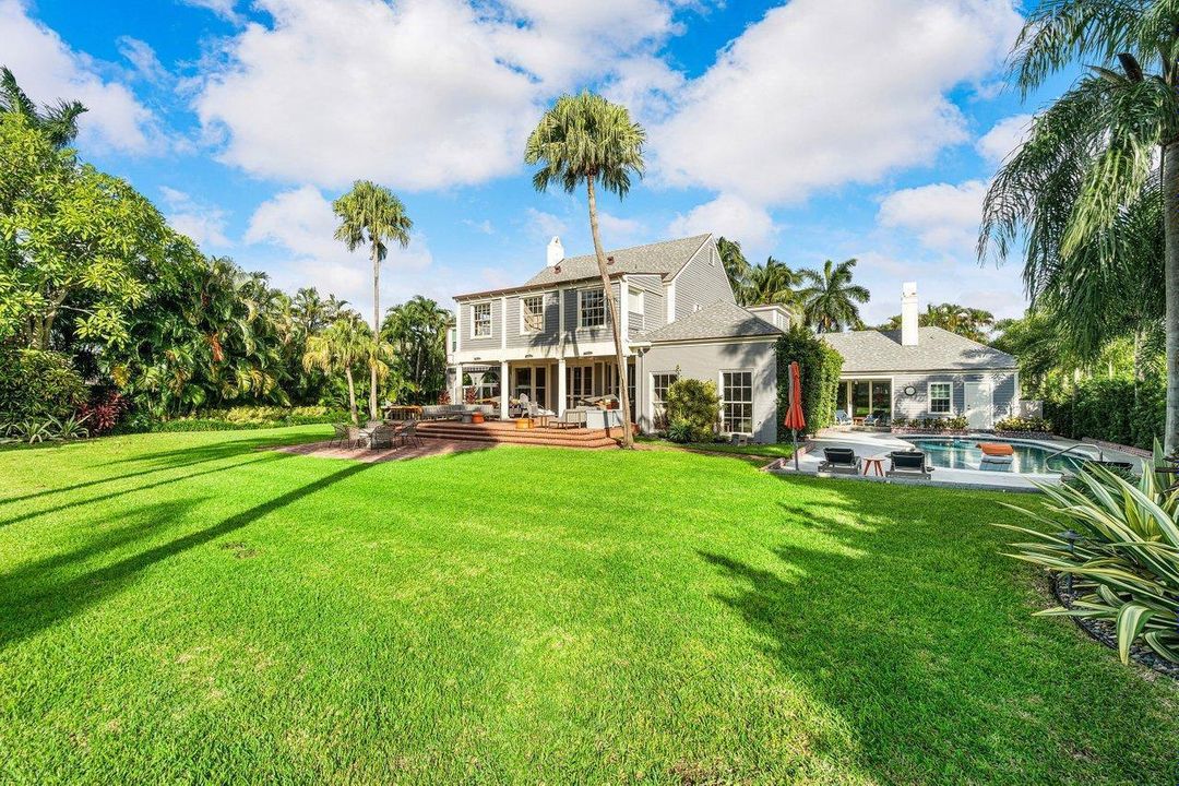 出租: $150,000 (7 贝兹, 7 浴室, 7380 平方英尺)