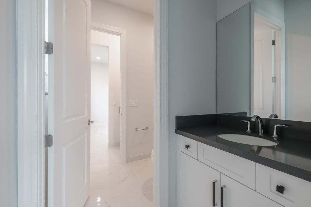 For Rent: $5,300 (4 beds, 3 baths, 2640 Square Feet)