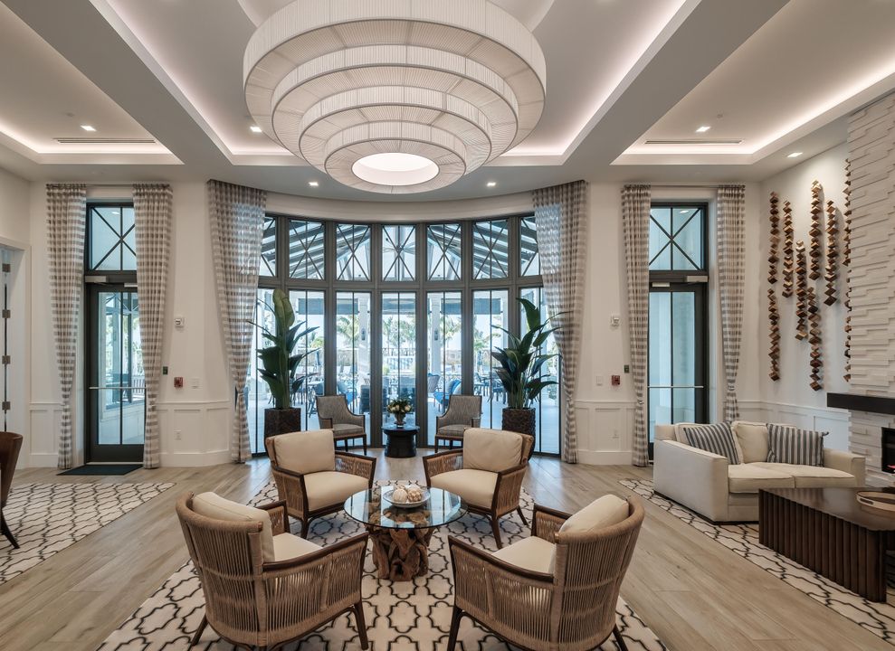 For Rent: $5,300 (4 beds, 3 baths, 2640 Square Feet)