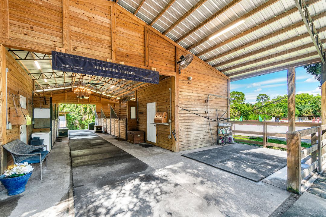 For Rent: $10,000 (1 beds, 1 baths, 1782 Square Feet)